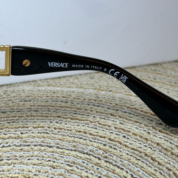 Versace Cat Eye Sunglasses AUTHENTIC - Picture 6 of 12